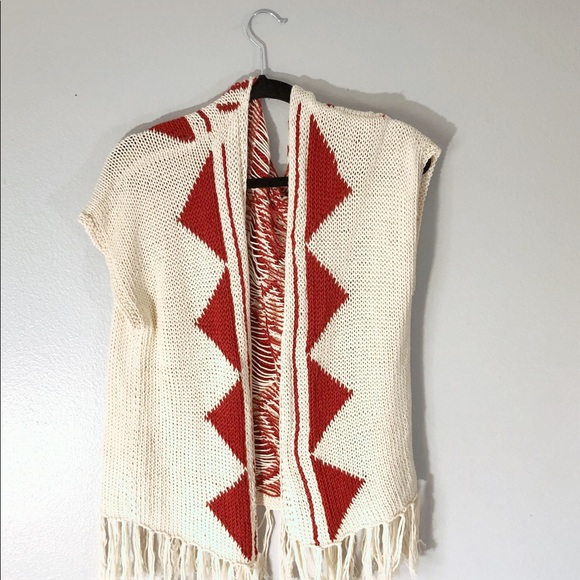 Red and Cream Aztec Vest - Picture 2 of 7